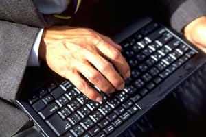 注目を集められるデジタルサイネージ